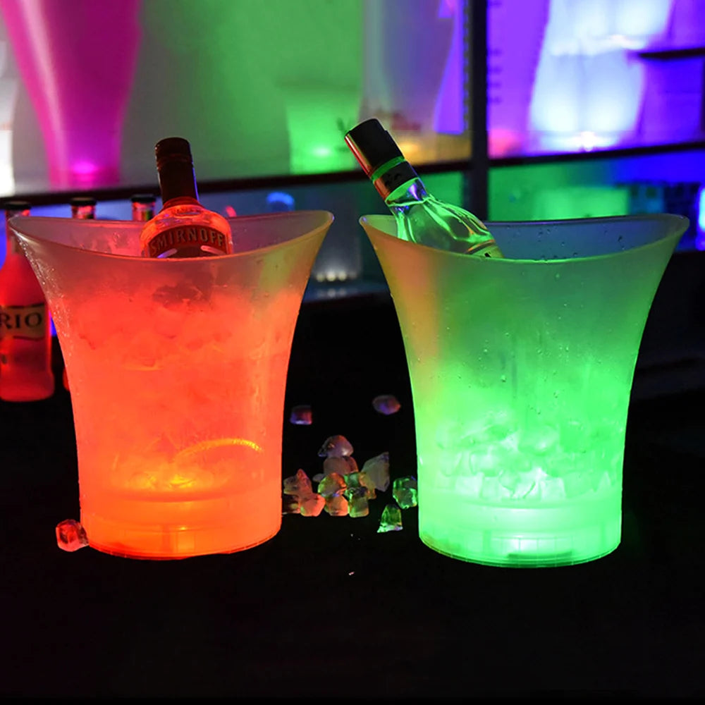 New Waterproof Plastic LED Ice Bucket Champagne Beer Bucket LED Light Up 5L Bars Night Party 4 Color LED Bars Nightclubs